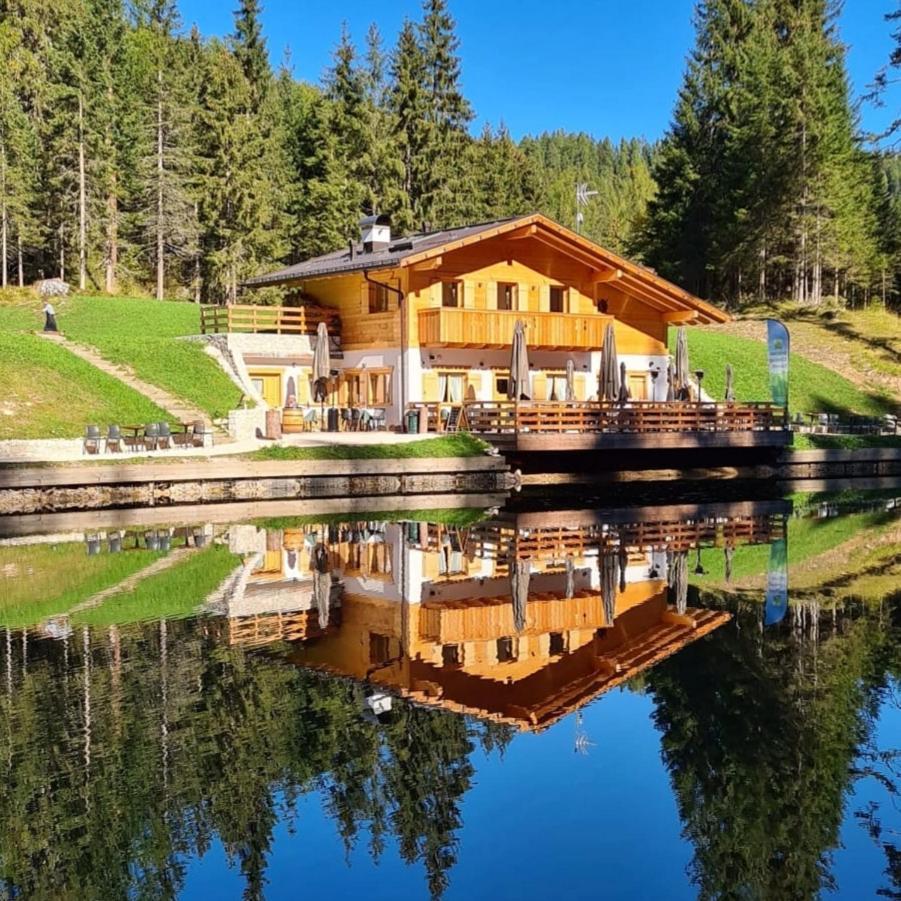 Rifugio Lago D'Ajal Pocol 외부 사진